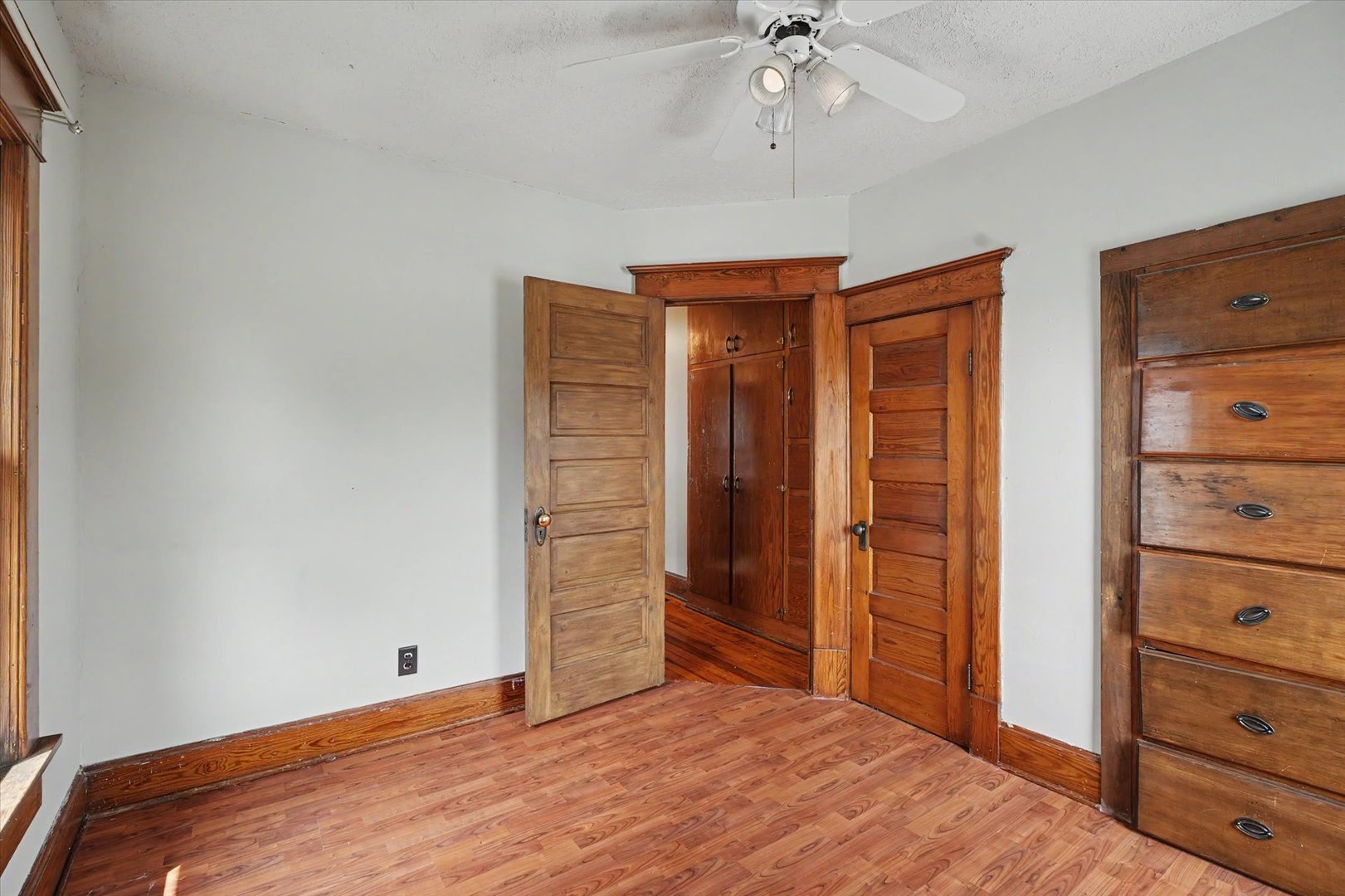 222 S Sangamon Avenue Property Photo 31