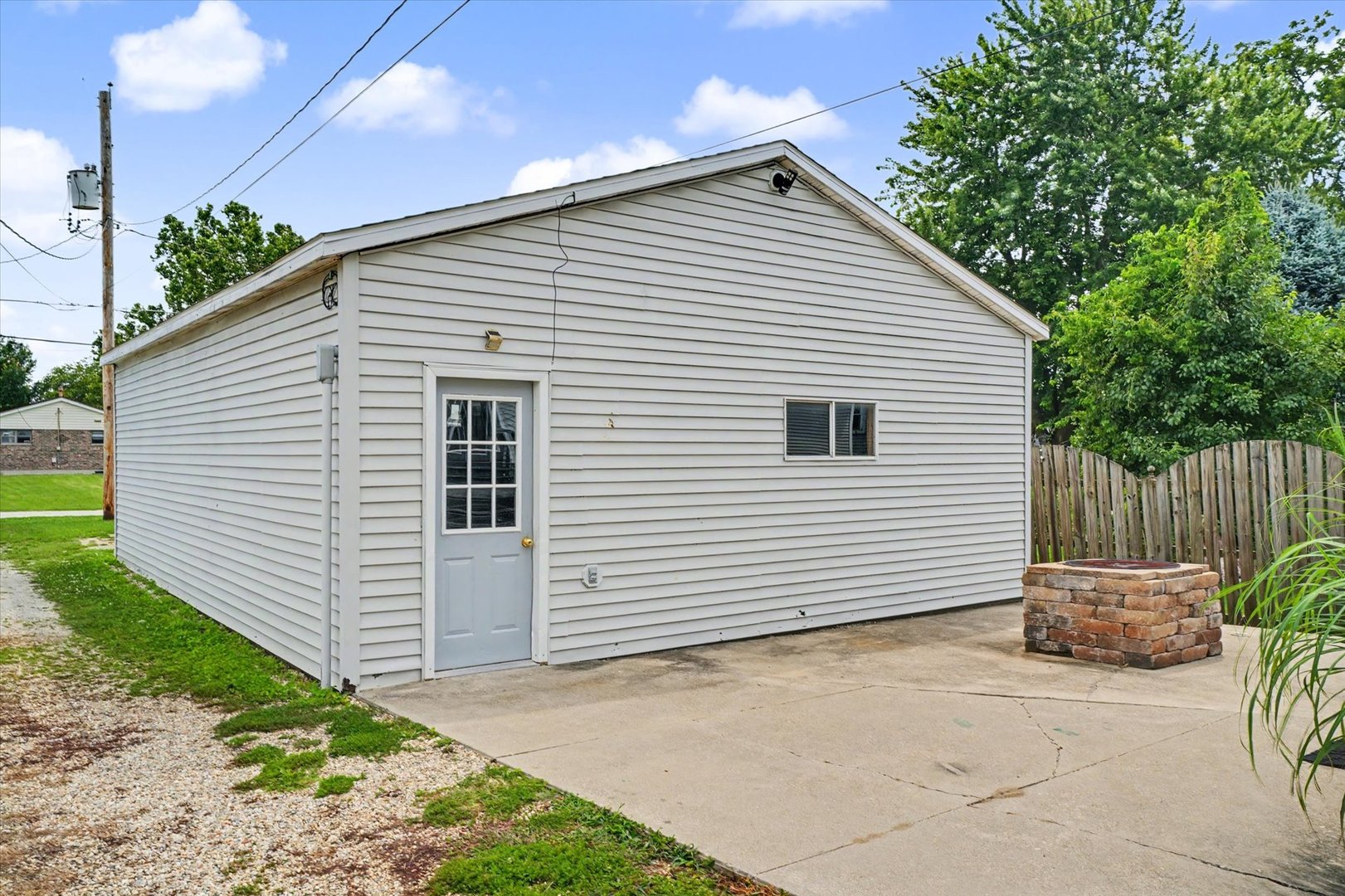 222 S Sangamon Avenue Property Photo 39
