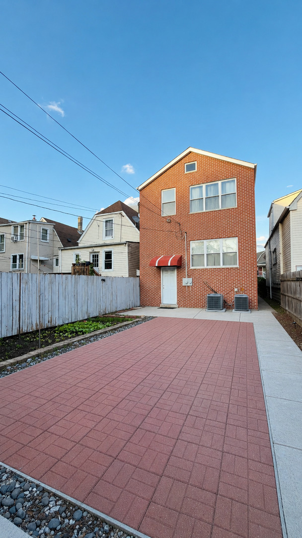 4024 S Artesian Avenue Property Photo 20