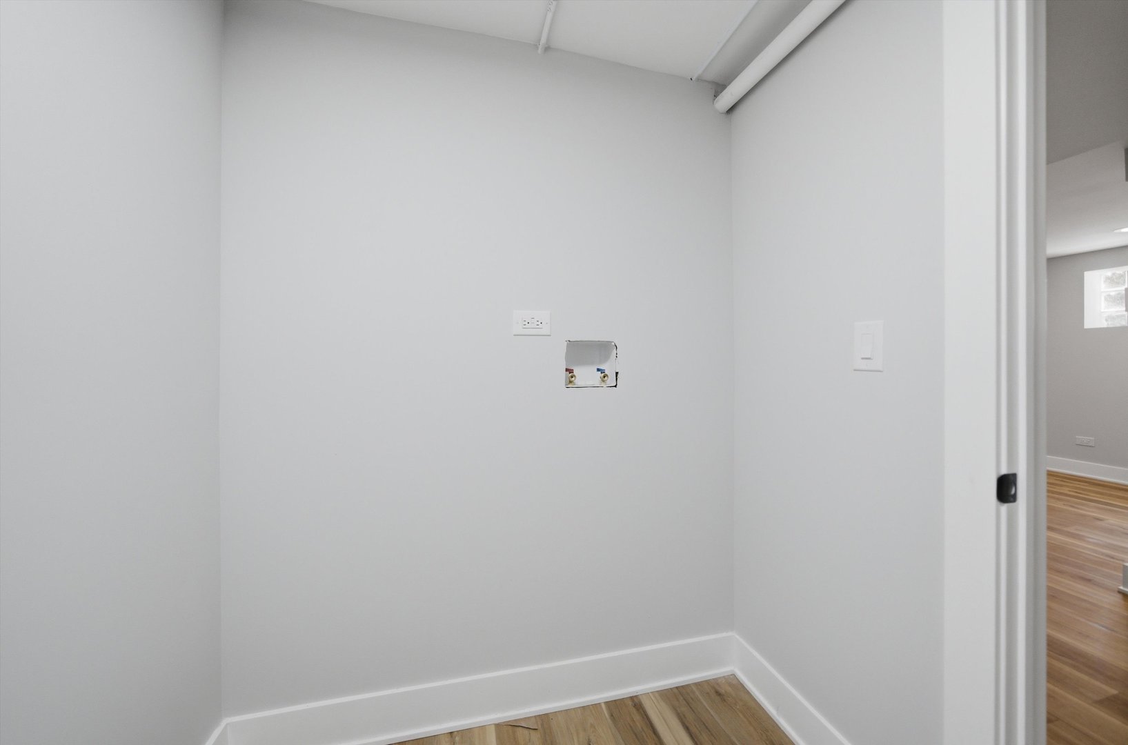 8049 S Kimbark Avenue Property Photo 20