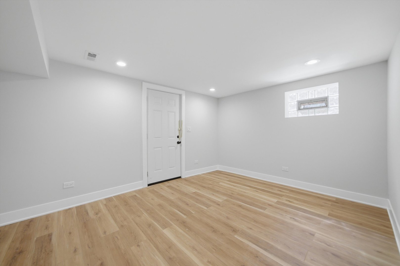 8049 S Kimbark Avenue Property Photo 25