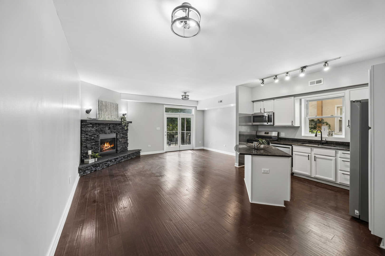12675633 Property Photo 4