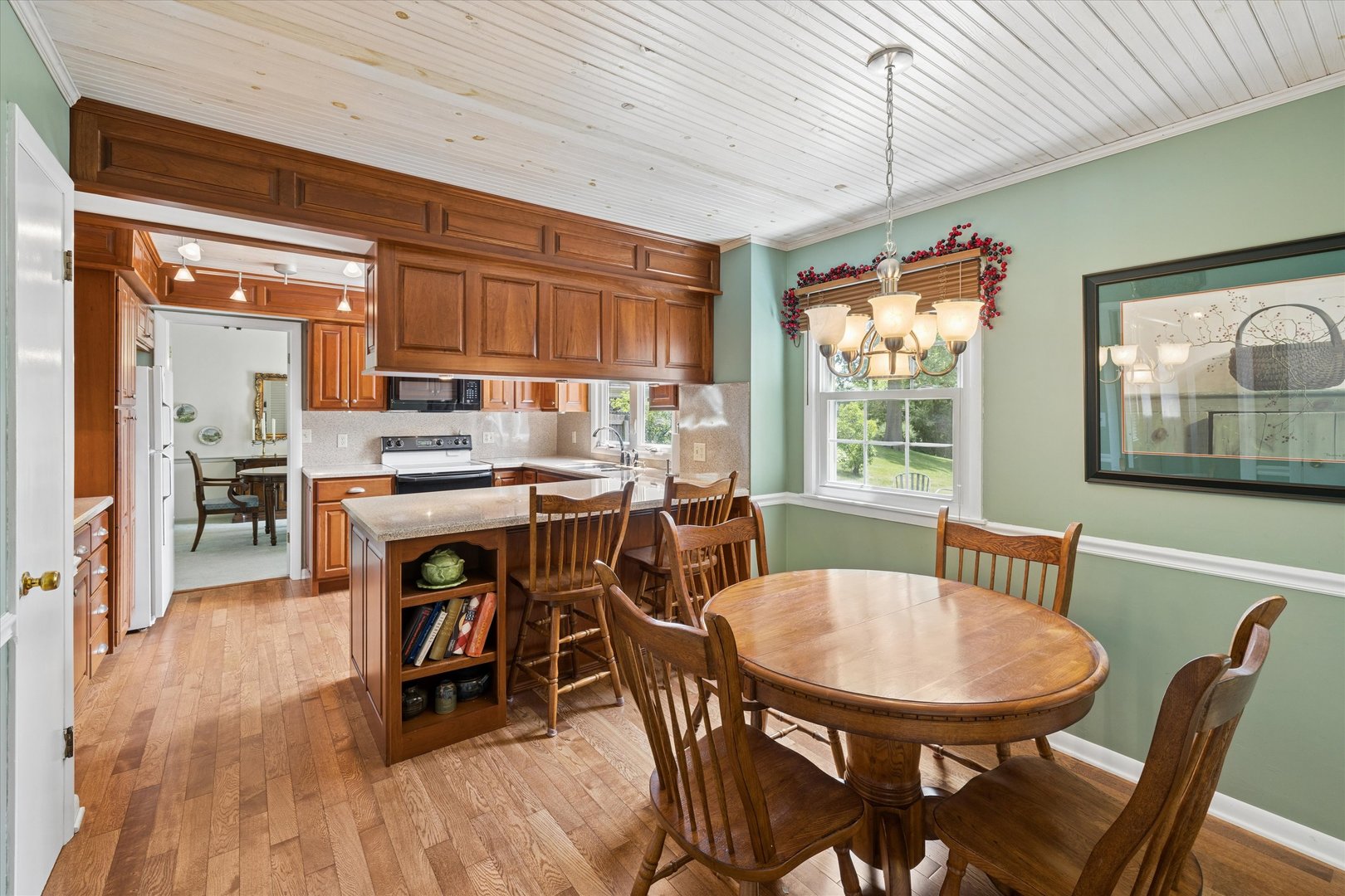 1025 8th Avenue Property Photo 17