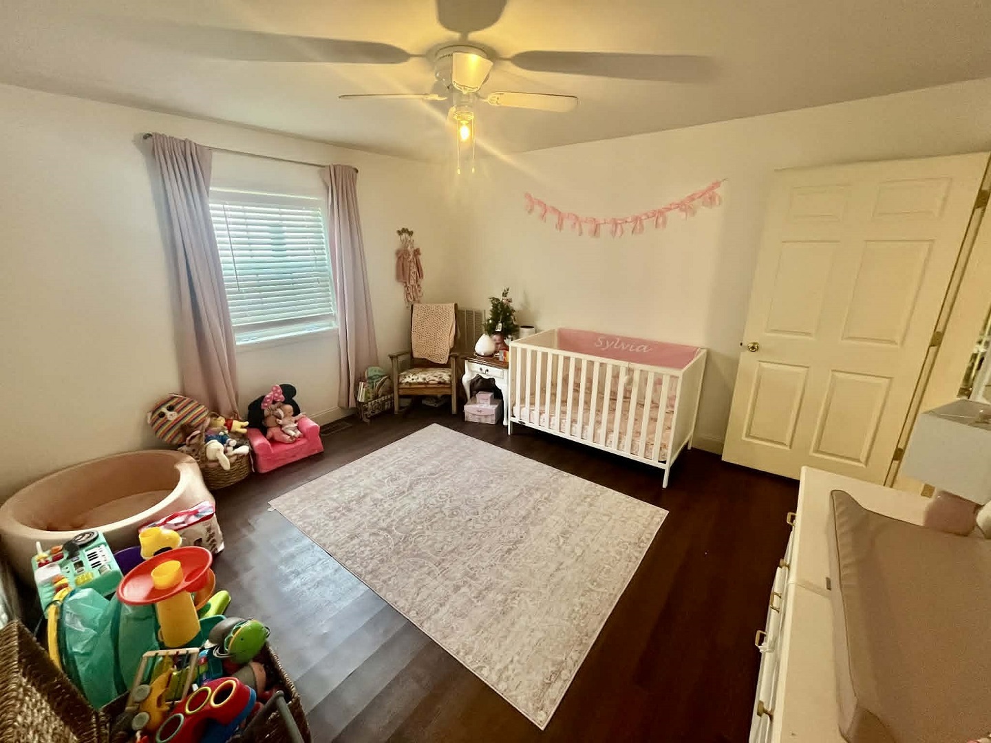 511 E Herrin Street Property Photo 15