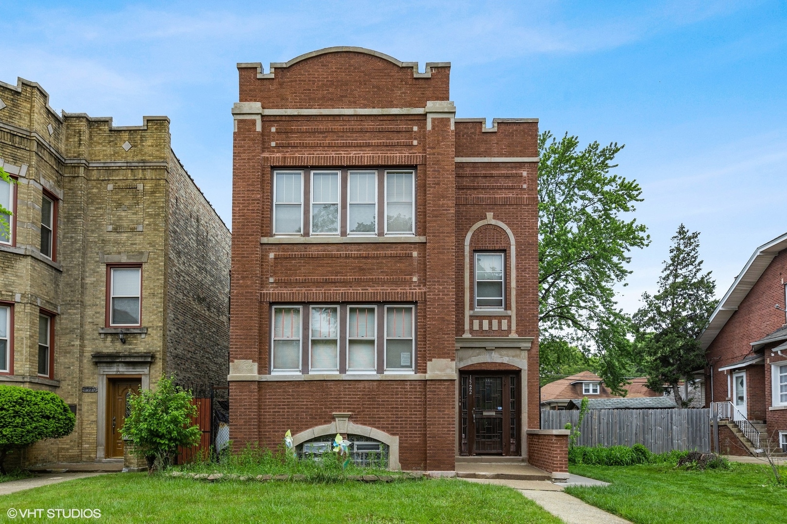 1522 N Austin Boulevard 2 Property Photo 1