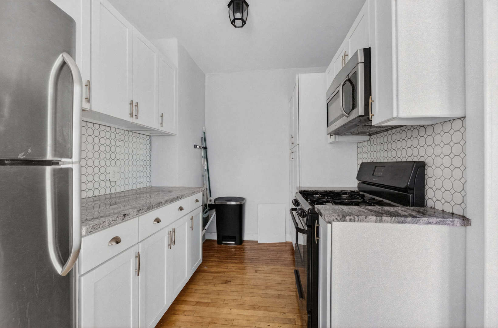 2512 Harrison Street K2 Property Photo 16