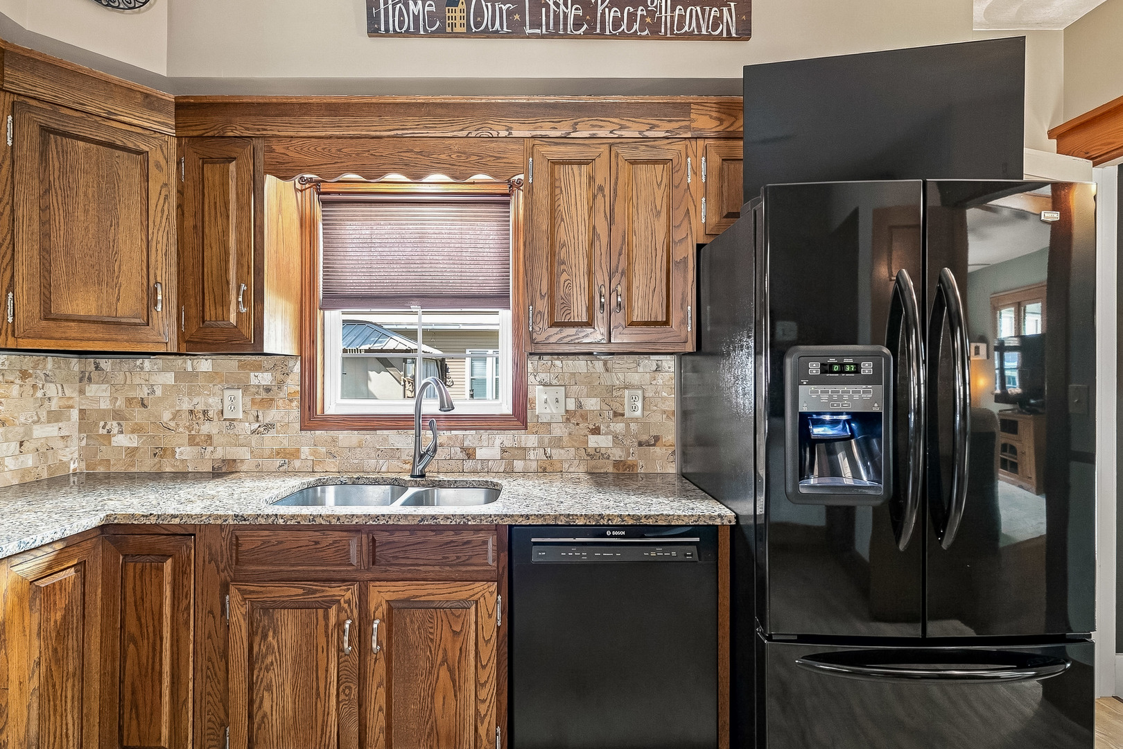 919 8th Street Property Photo 4