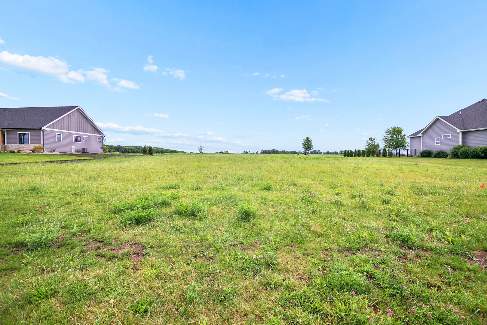 7802 Fairway Drive Property Photo 1