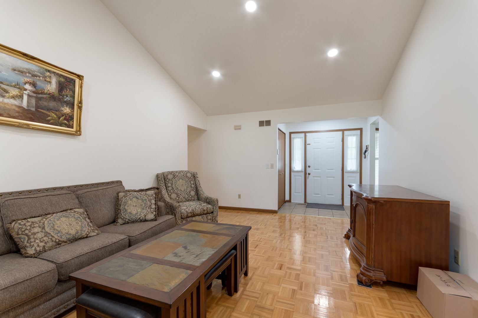 1935 Springhaven Court Property Photo 4