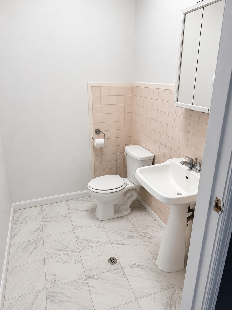 4506 W Fullerton Avenue Property Photo 3