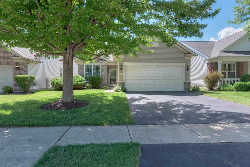 2886 Edgewater Drive Property Photo 1