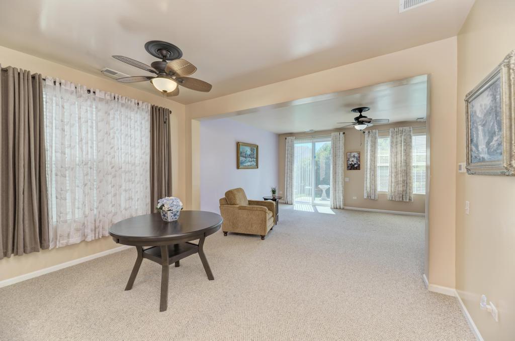 2886 Edgewater Drive Property Photo 12