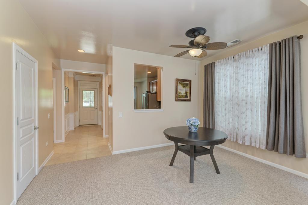 2886 Edgewater Drive Property Photo 14