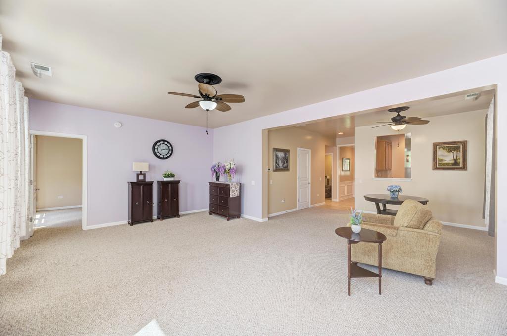 2886 Edgewater Drive Property Photo 16