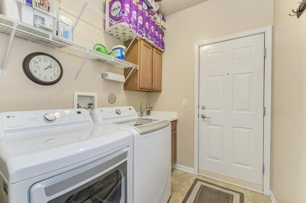 2886 Edgewater Drive Property Photo 23