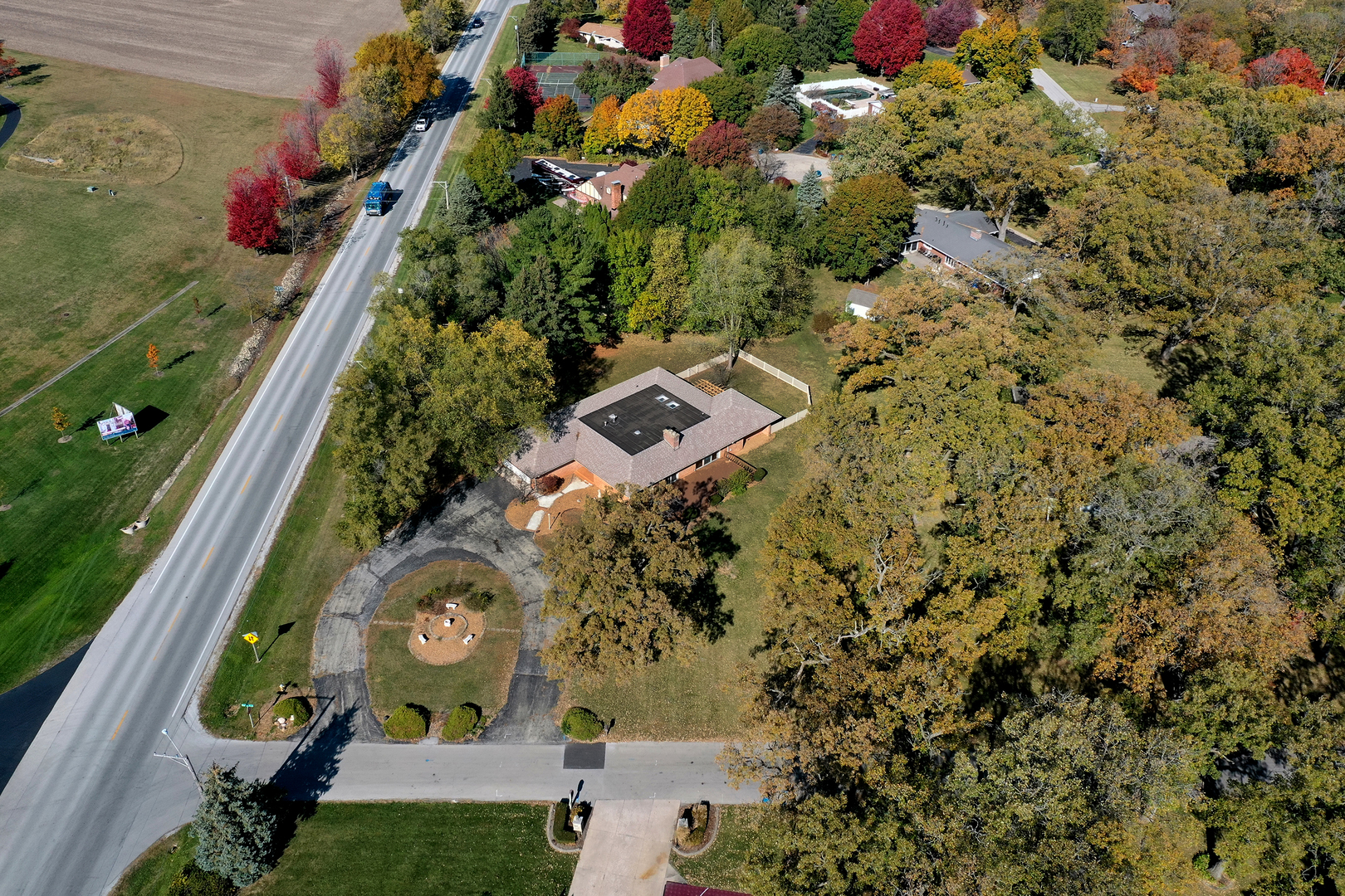 1305 Oaktree Lane Property Photo 5