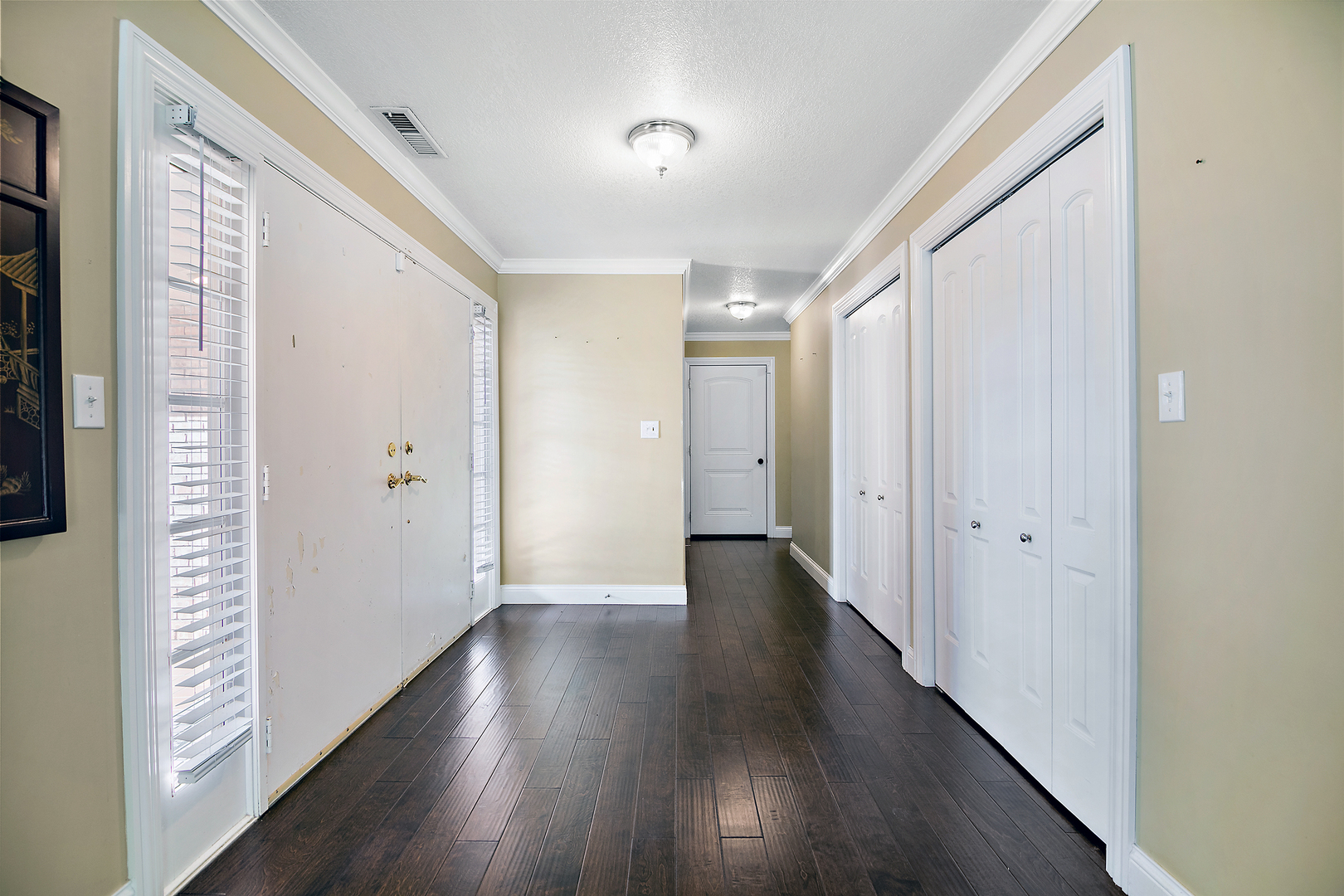 1305 Oaktree Lane Property Photo 9