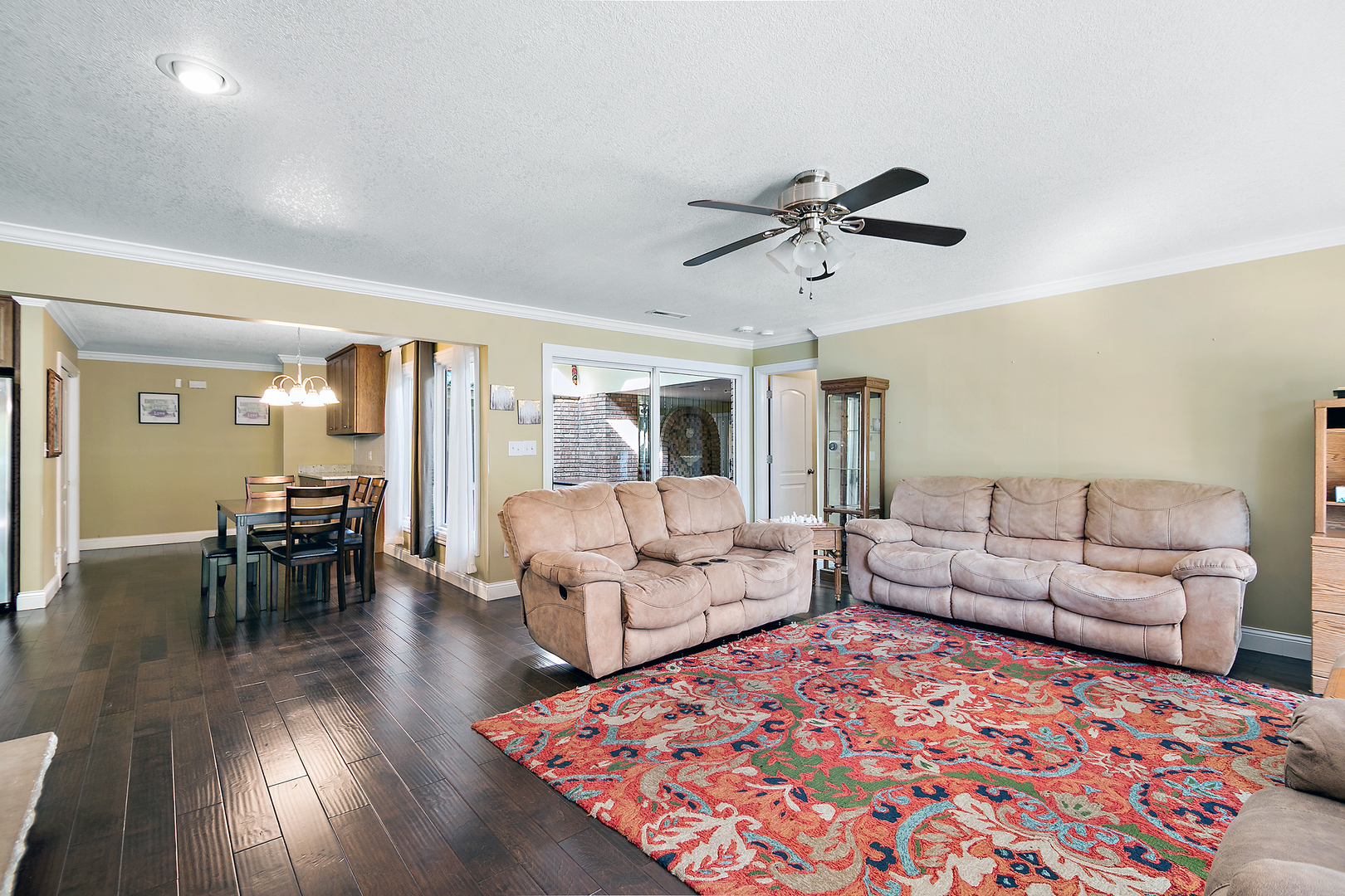1305 Oaktree Lane Property Photo 20