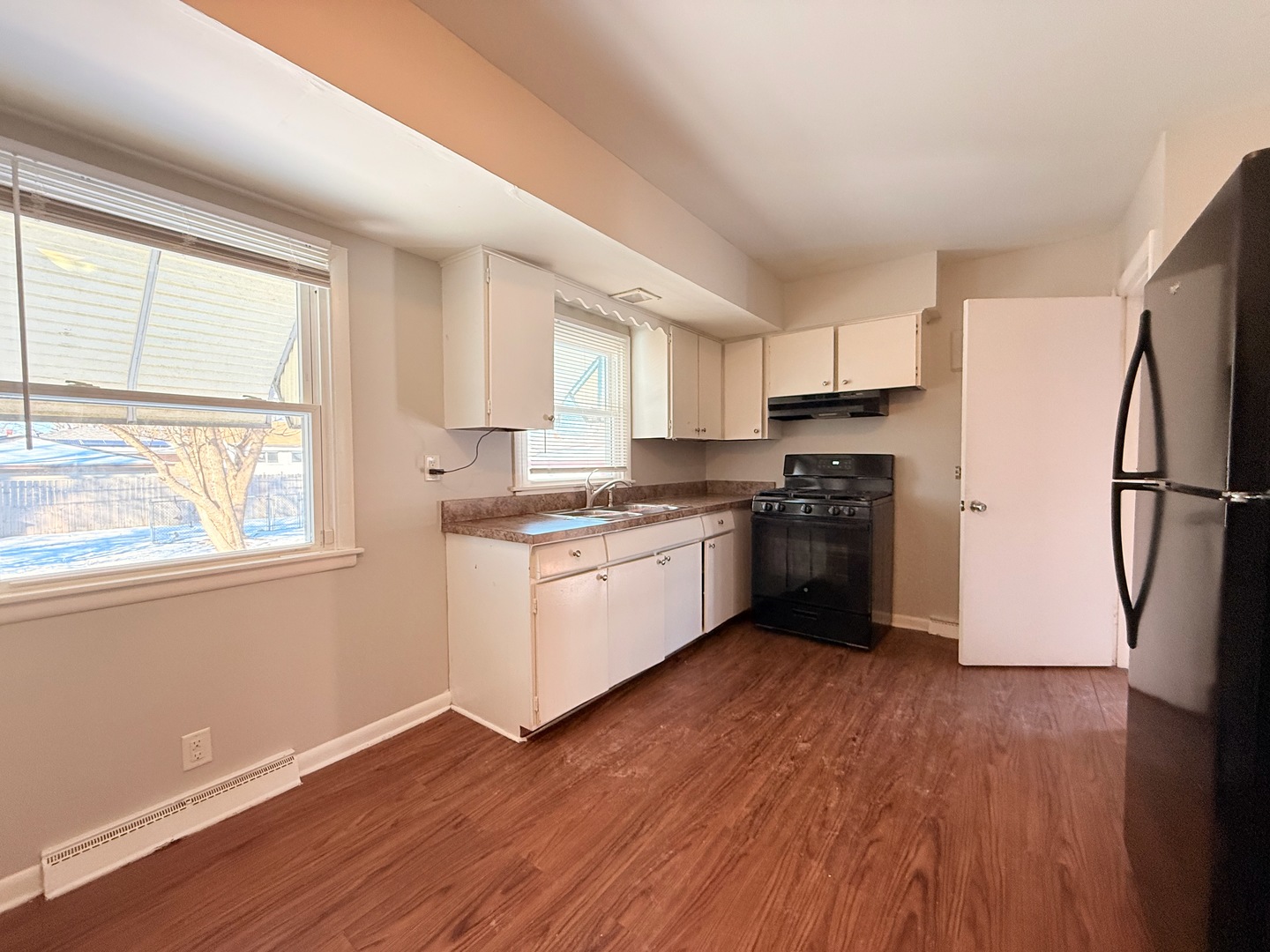 326 Clyde Avenue Property Photo 8