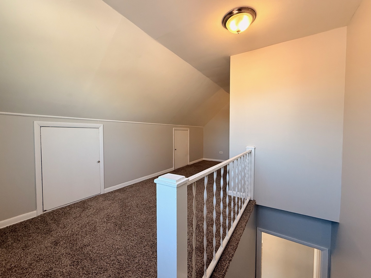 326 Clyde Avenue Property Photo 10