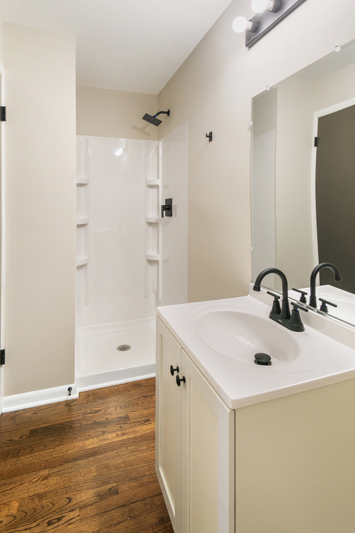 14214 Minerva Avenue Property Photo 13