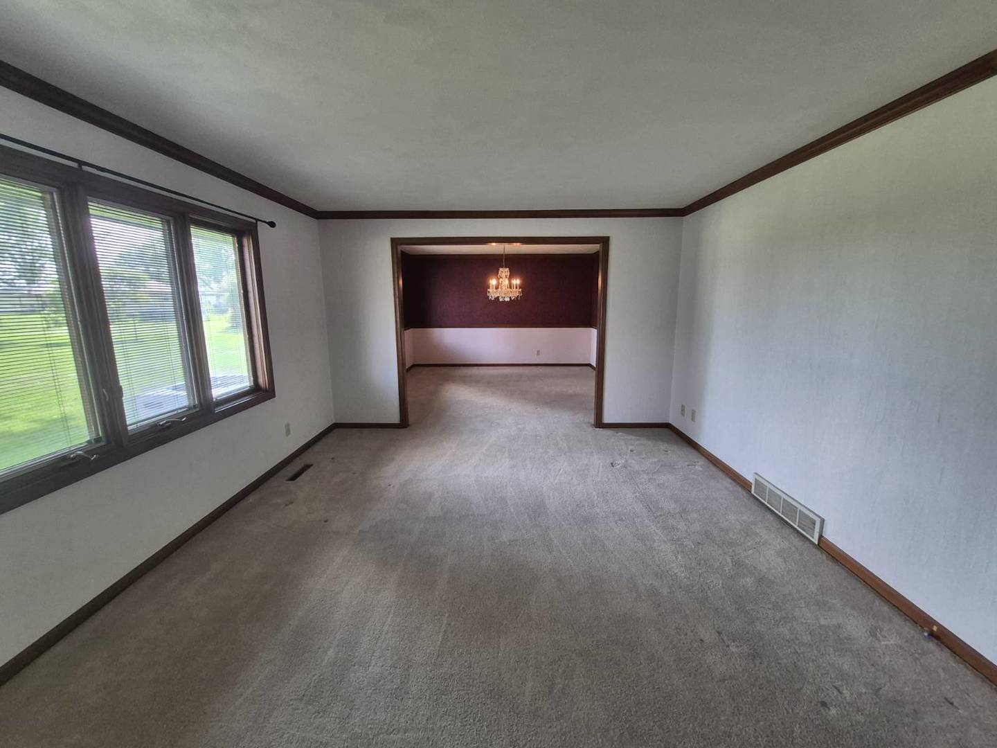 627 Shadycrest Drive Property Photo 15