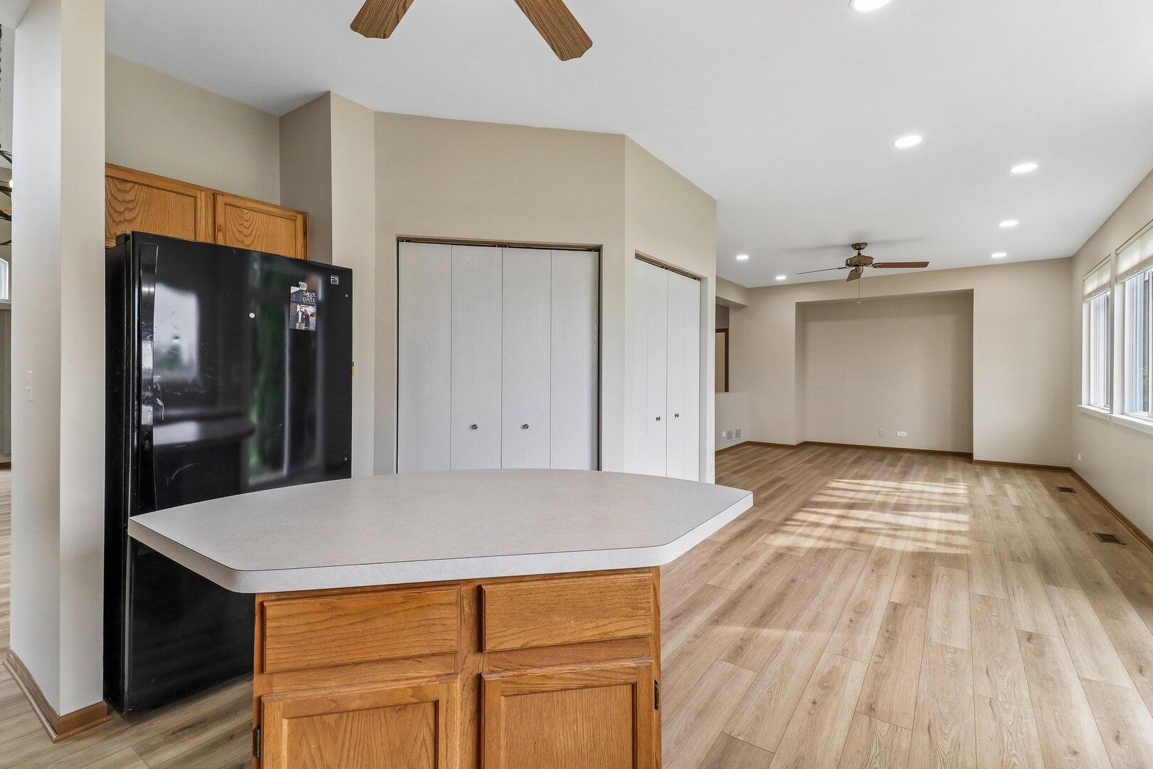 212 Mondovi Drive Property Photo 15