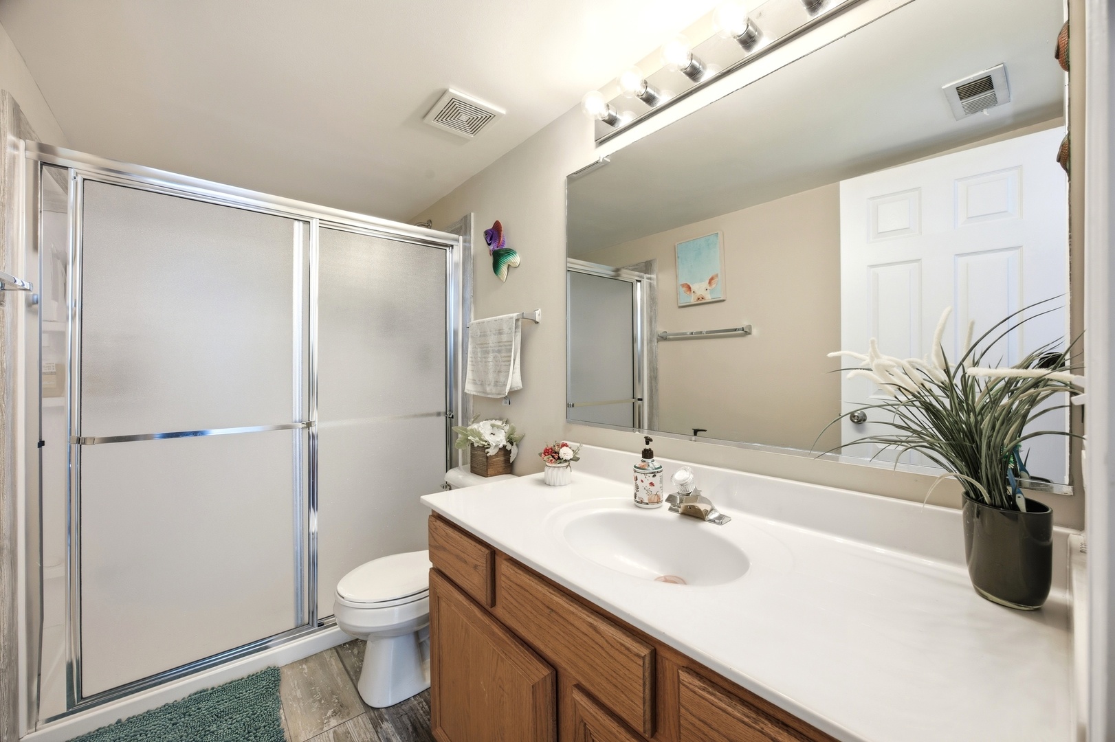 2438 Lotus Drive Property Photo 15