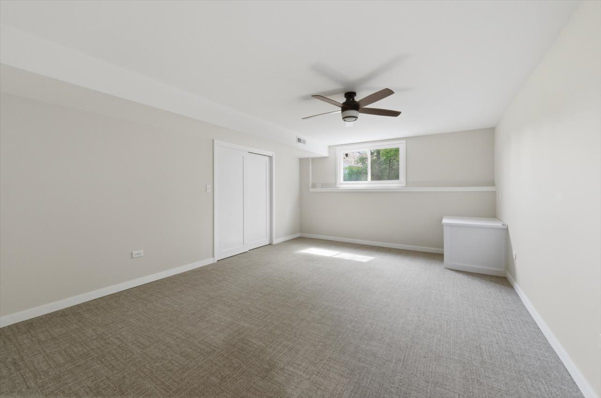 71 Oak Creek Drive Property Photo 32
