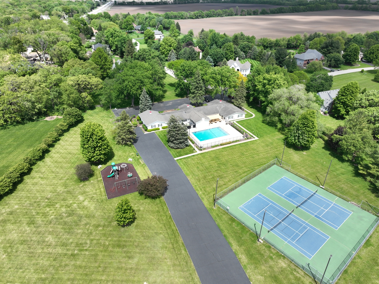 71 Oak Creek Drive Property Photo 40