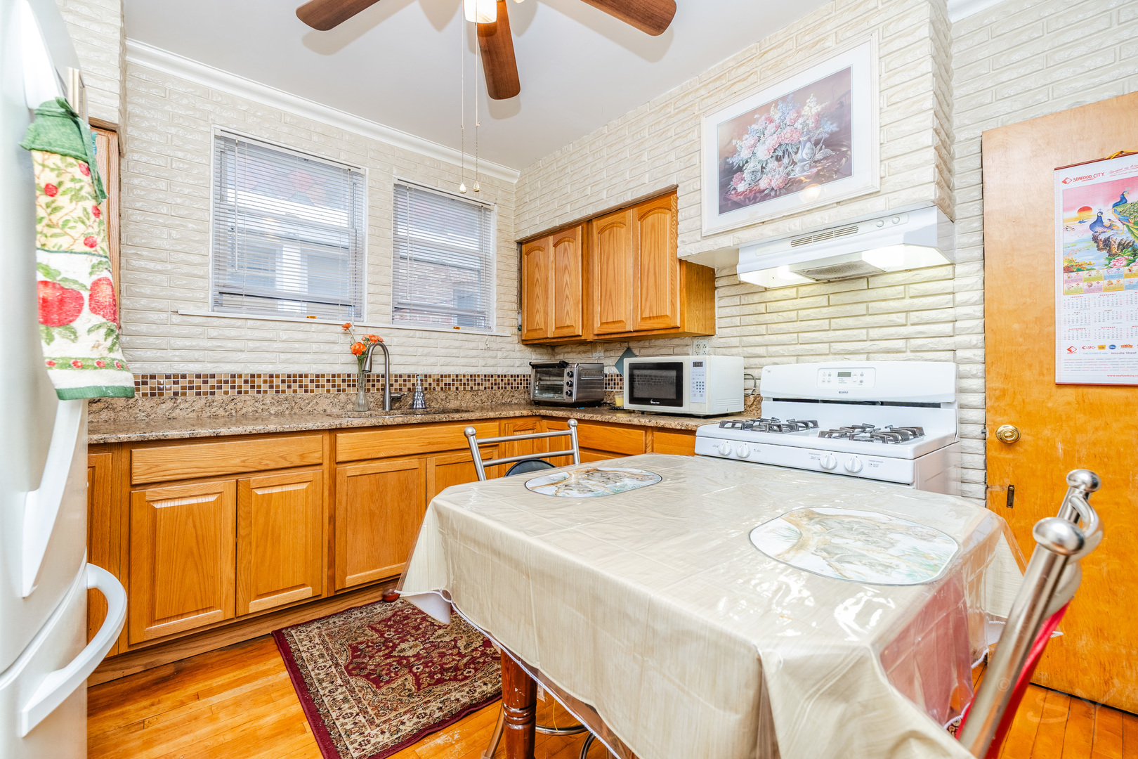 2559 N Parkside Avenue Property Photo 11
