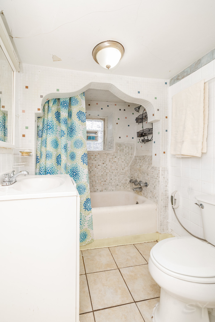 2559 N Parkside Avenue Property Photo 26