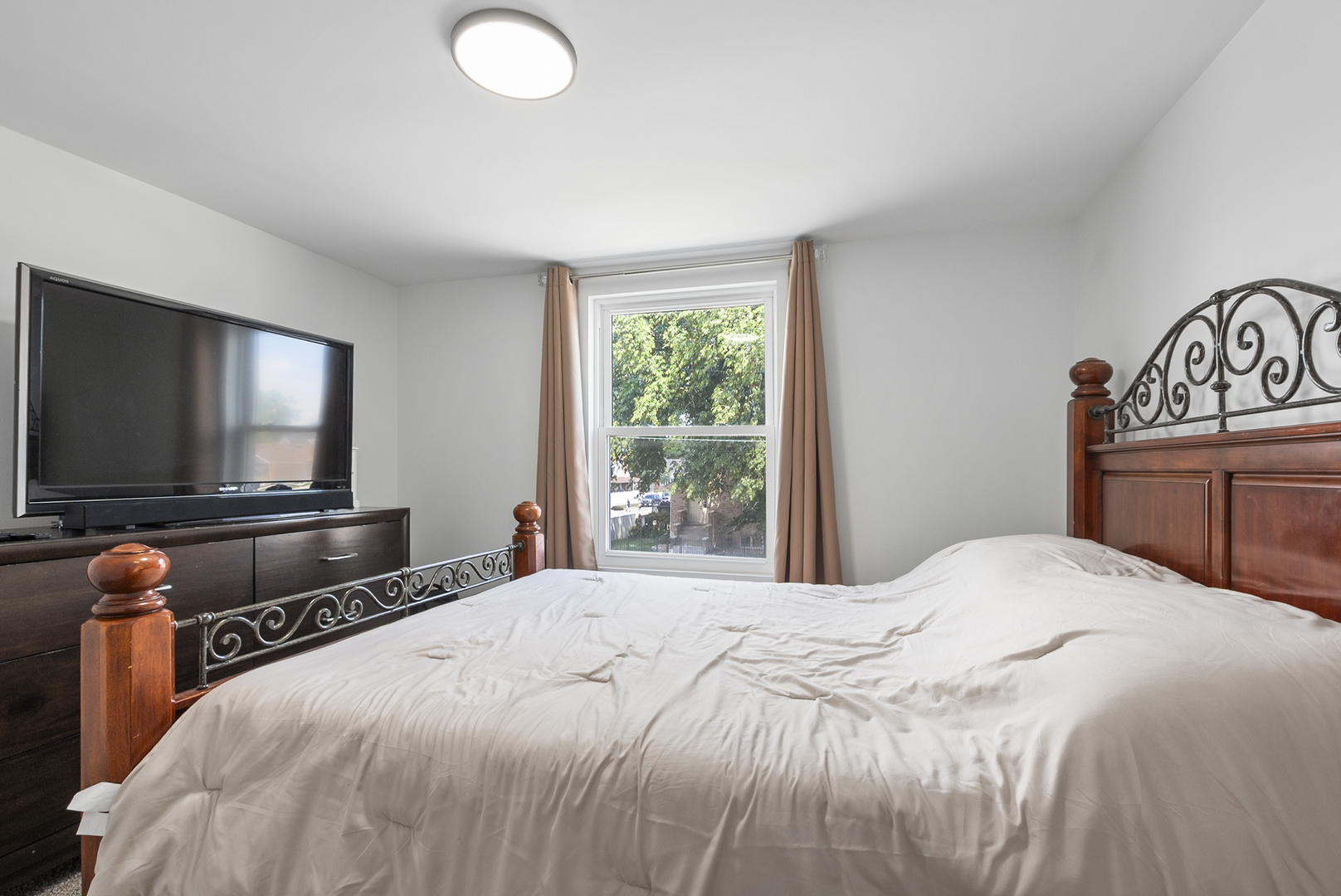 10904 S Kedzie Avenue Property Photo 13