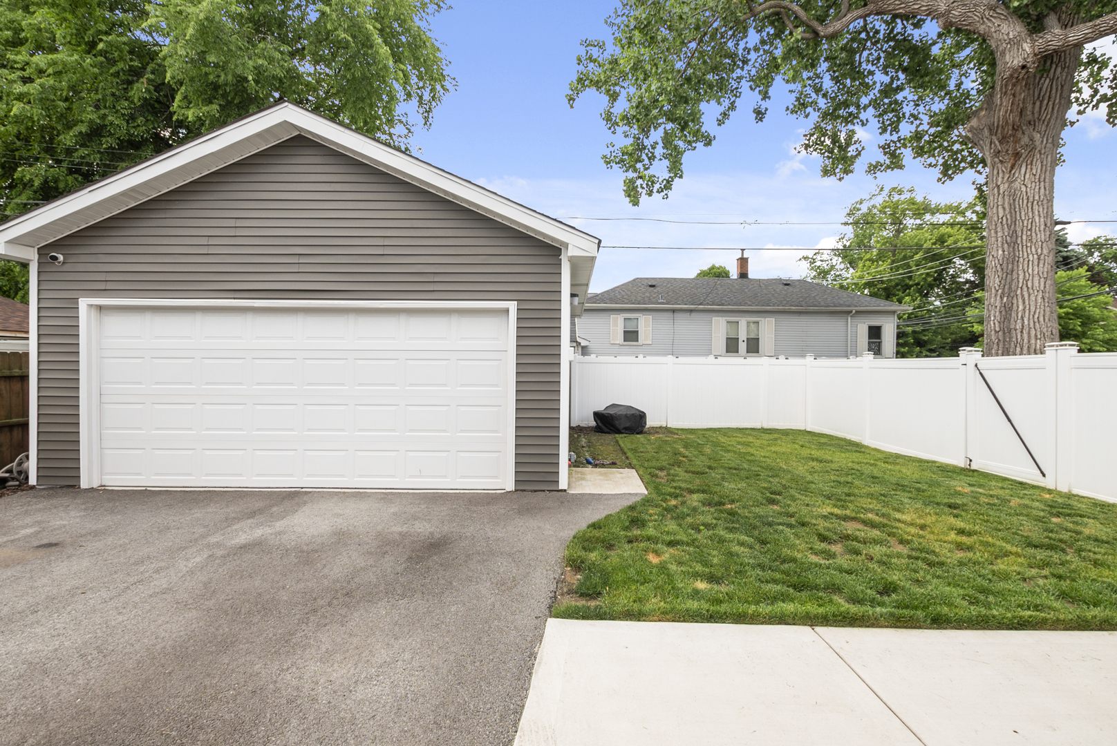 10904 S Kedzie Avenue Property Photo 21