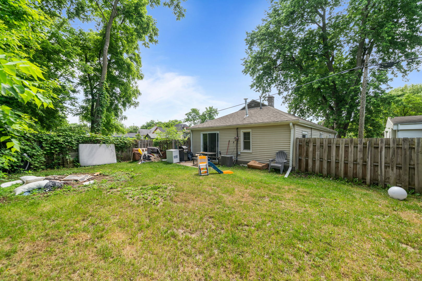 641 Northwestern Avenue Property Photo 9