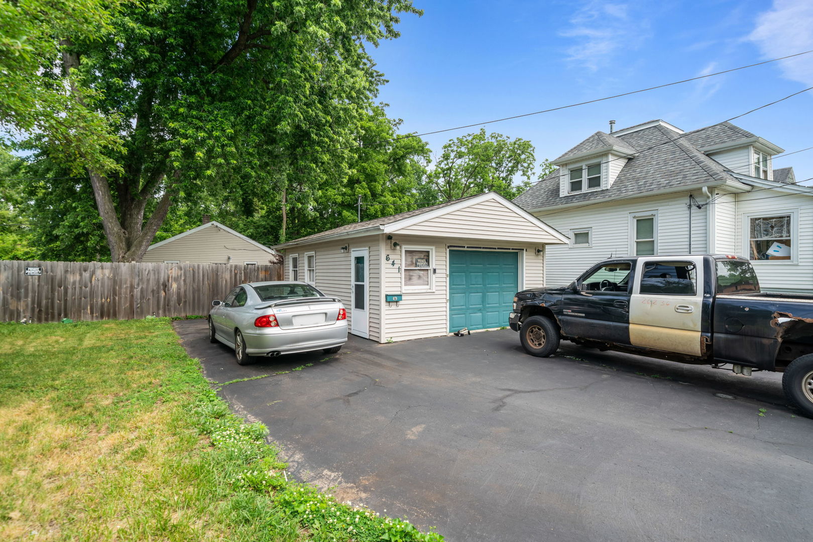 641 Northwestern Avenue Property Photo 26