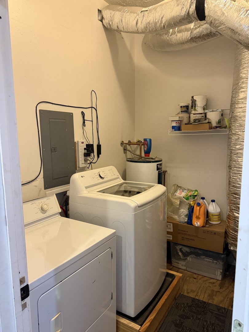 1302 & 1306 Walnut Street Property Photo 23