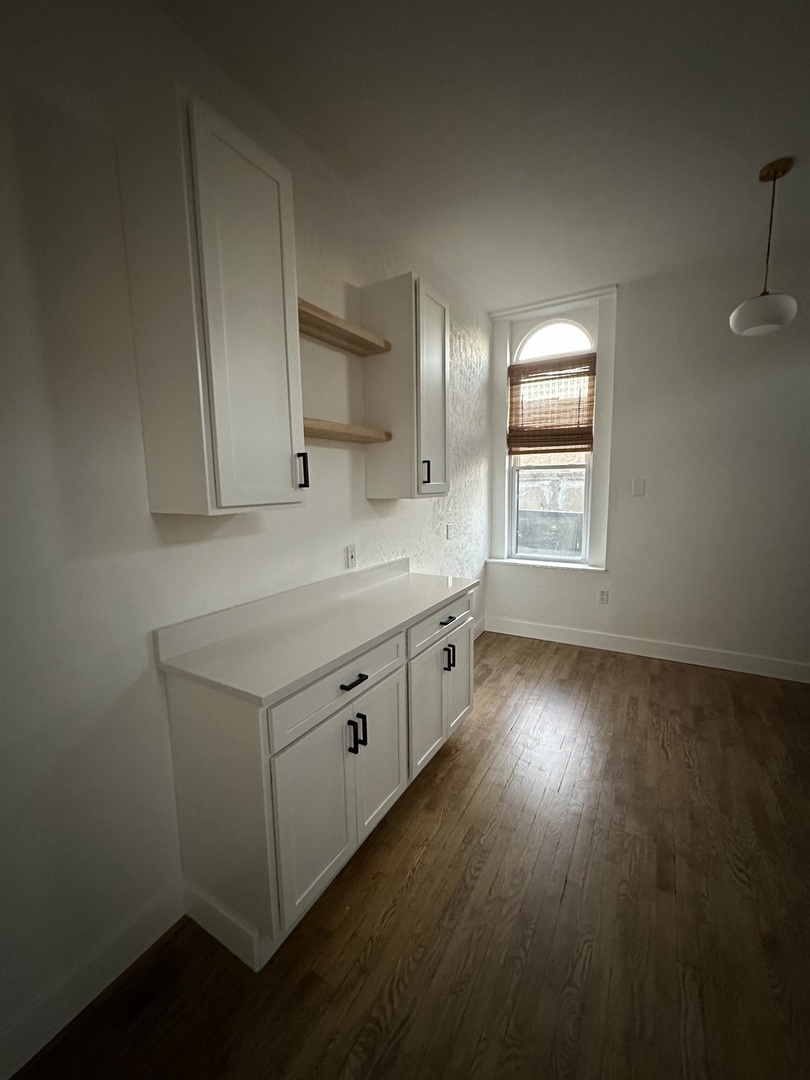 1302 & 1306 Walnut Street Property Photo 37
