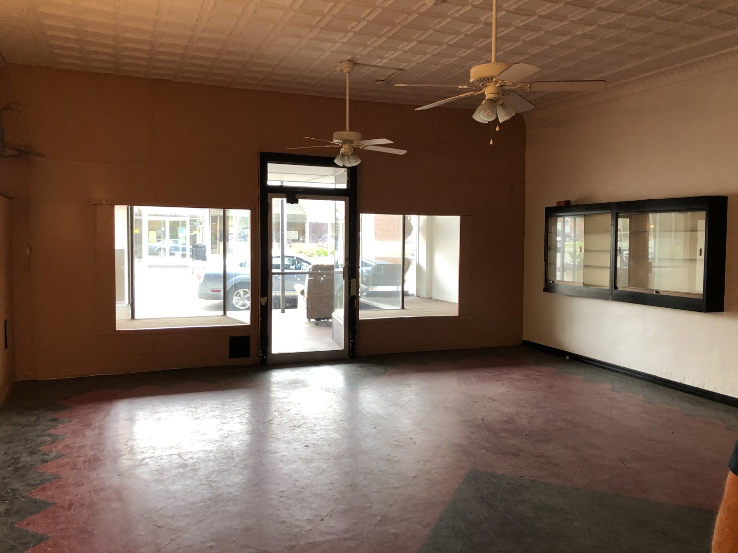 1302 & 1306 Walnut Street Property Photo 75