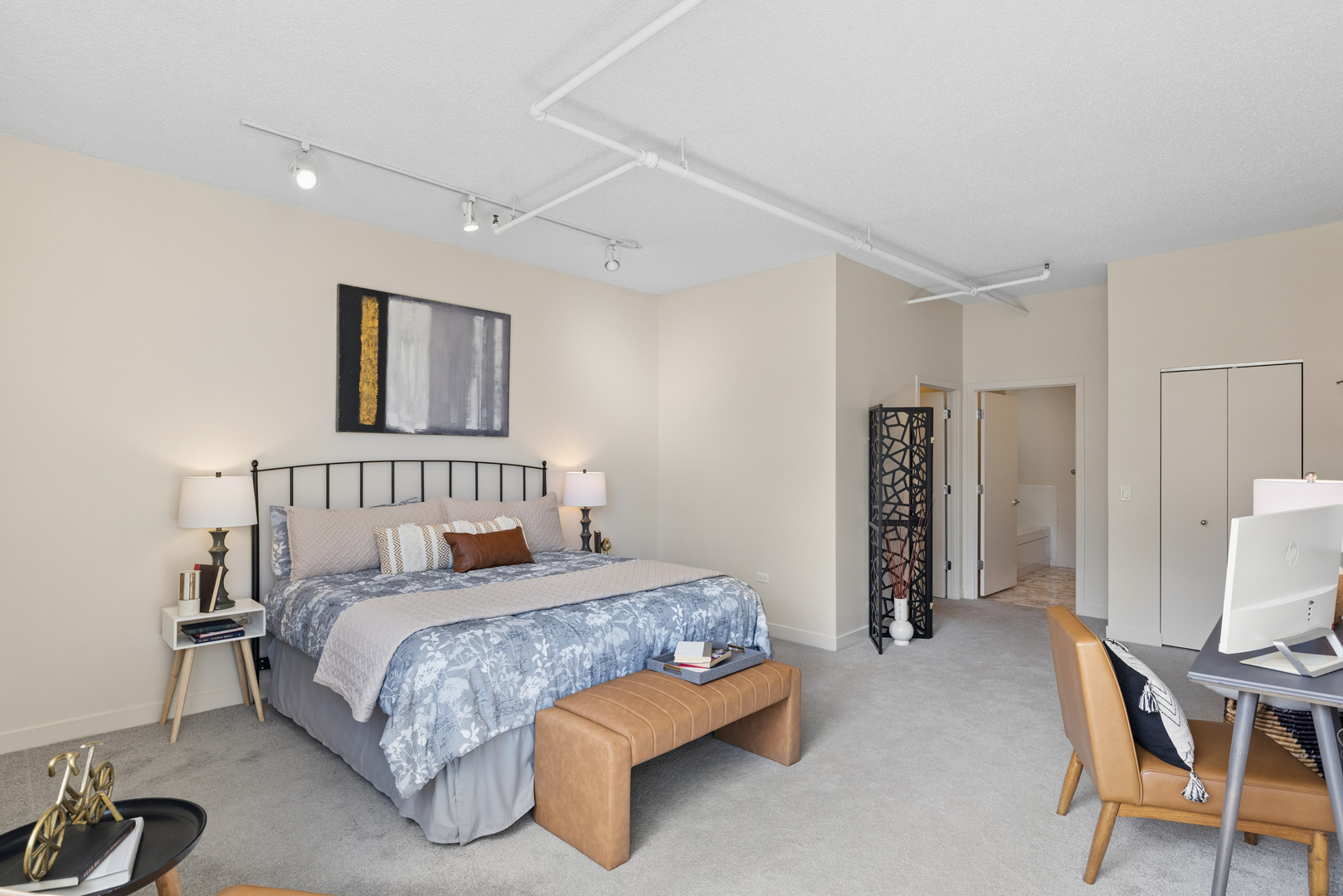 737 W Washington Boulevard 806 Property Photo 10