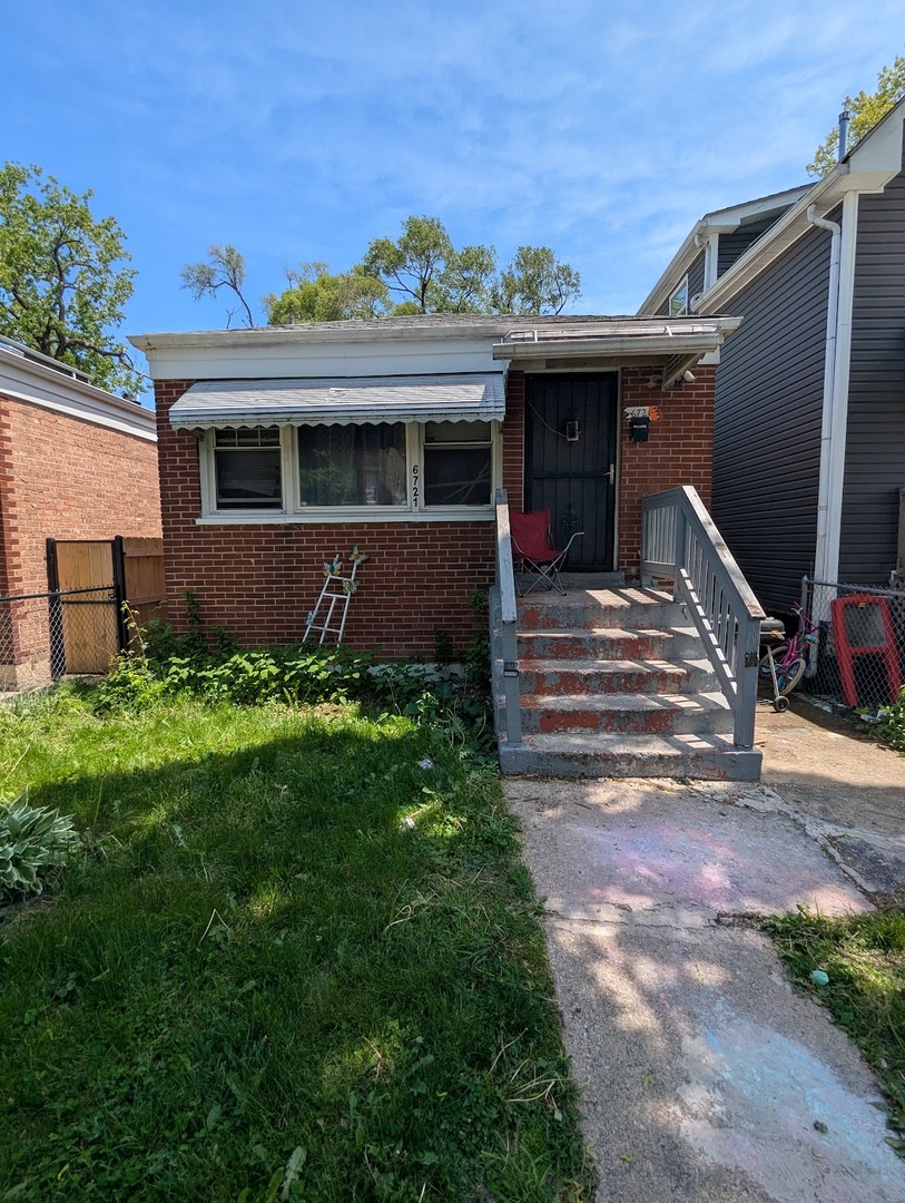 6721 S Morgan Street Property Photo 1