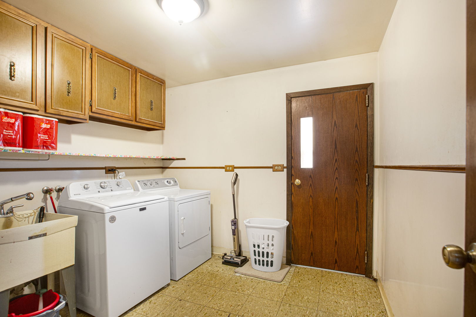 26456 W Laurel Avenue Property Photo 16