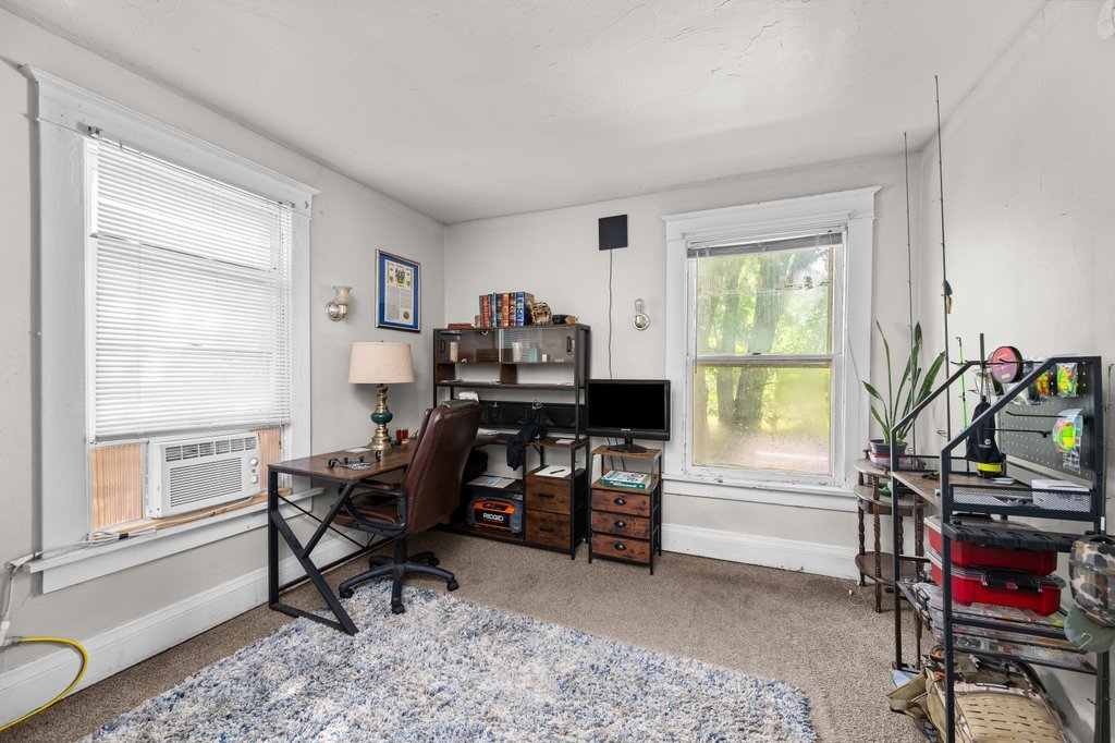 1120 Kirkwood Boulevard Property Photo 6