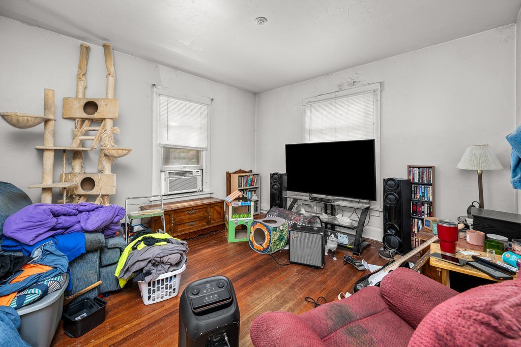 1120 Kirkwood Boulevard Property Photo 13
