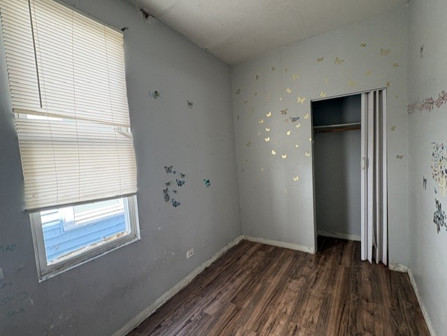 8711 S Exchange Avenue Property Photo 20