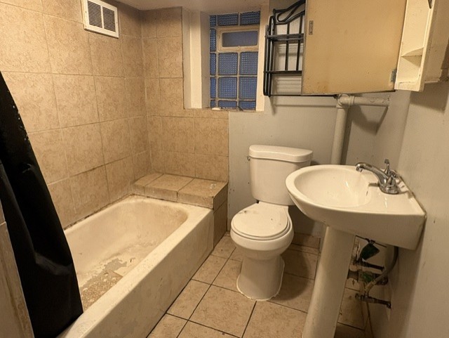 8711 S Exchange Avenue Property Photo 26