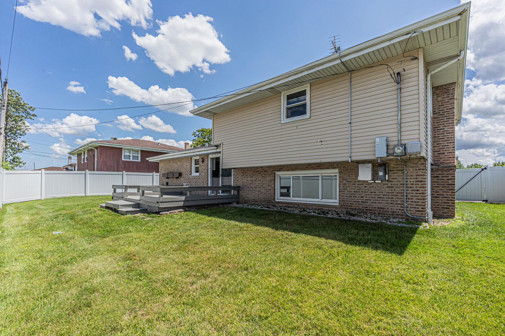 1320 E 169th Place Property Photo 22
