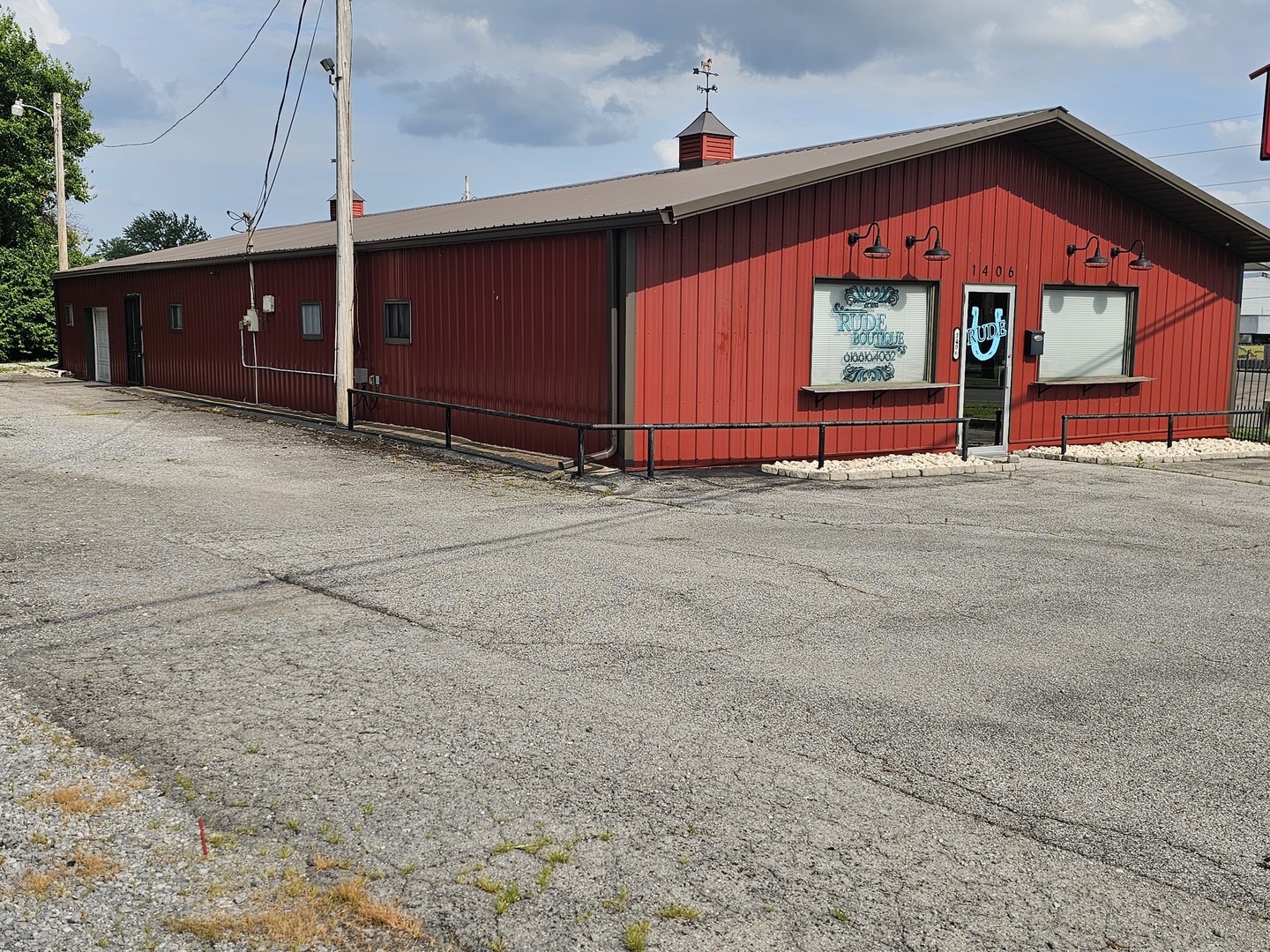 1406 Salem Road Property Photo 1