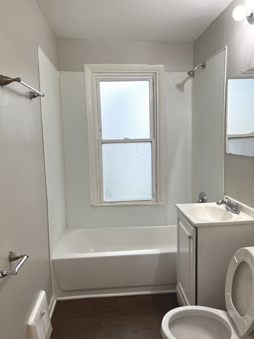 3807 Wesley Avenue Property Photo 13