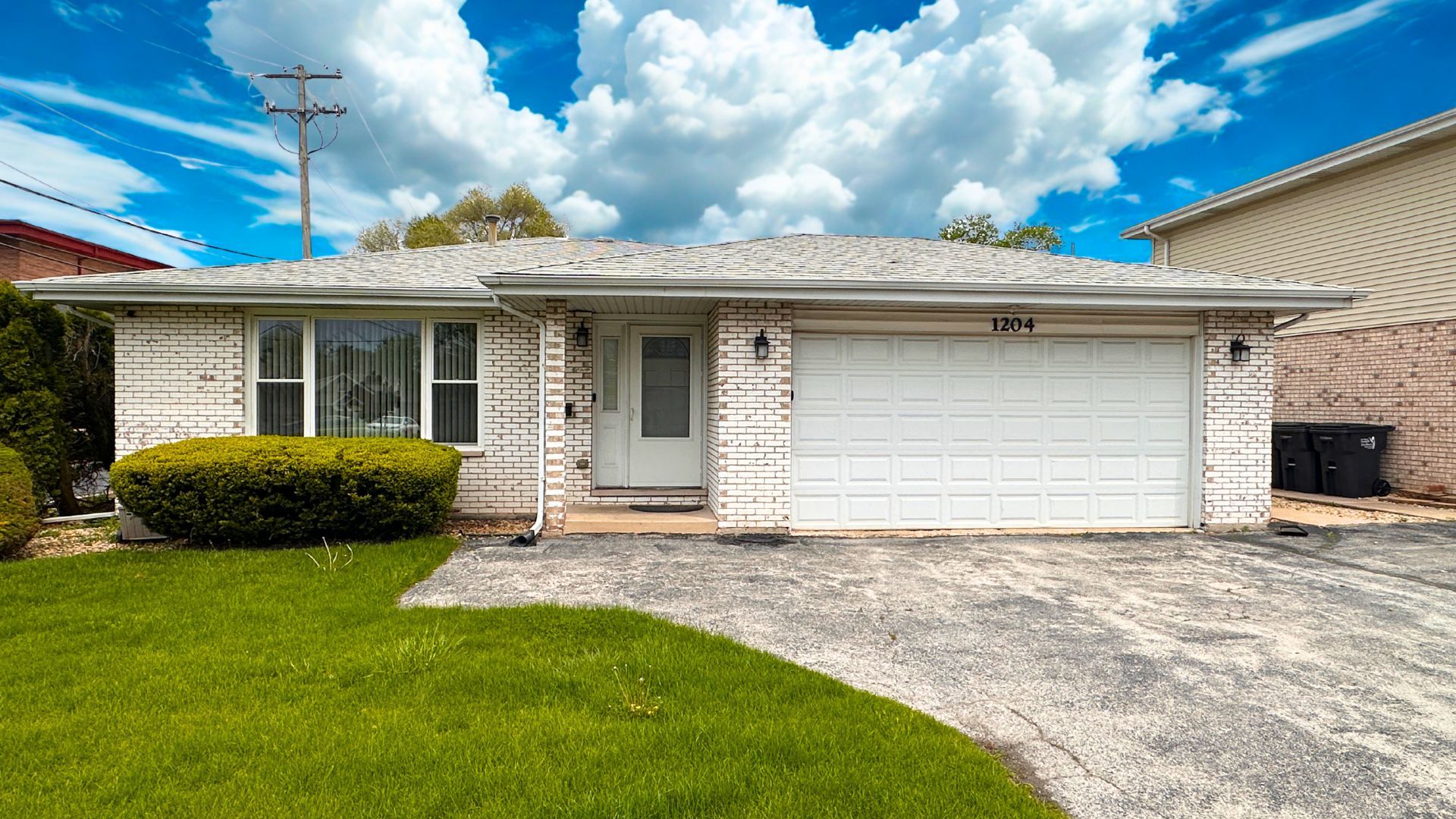 1204 E 154th Street Property Photo 1